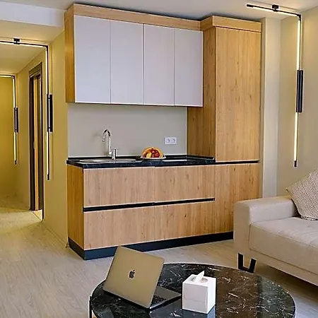 Casa De Port 4*